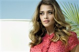 Ana Beatriz Barros