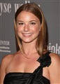 Emily VanCamp