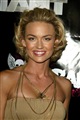 Kelly Carlson