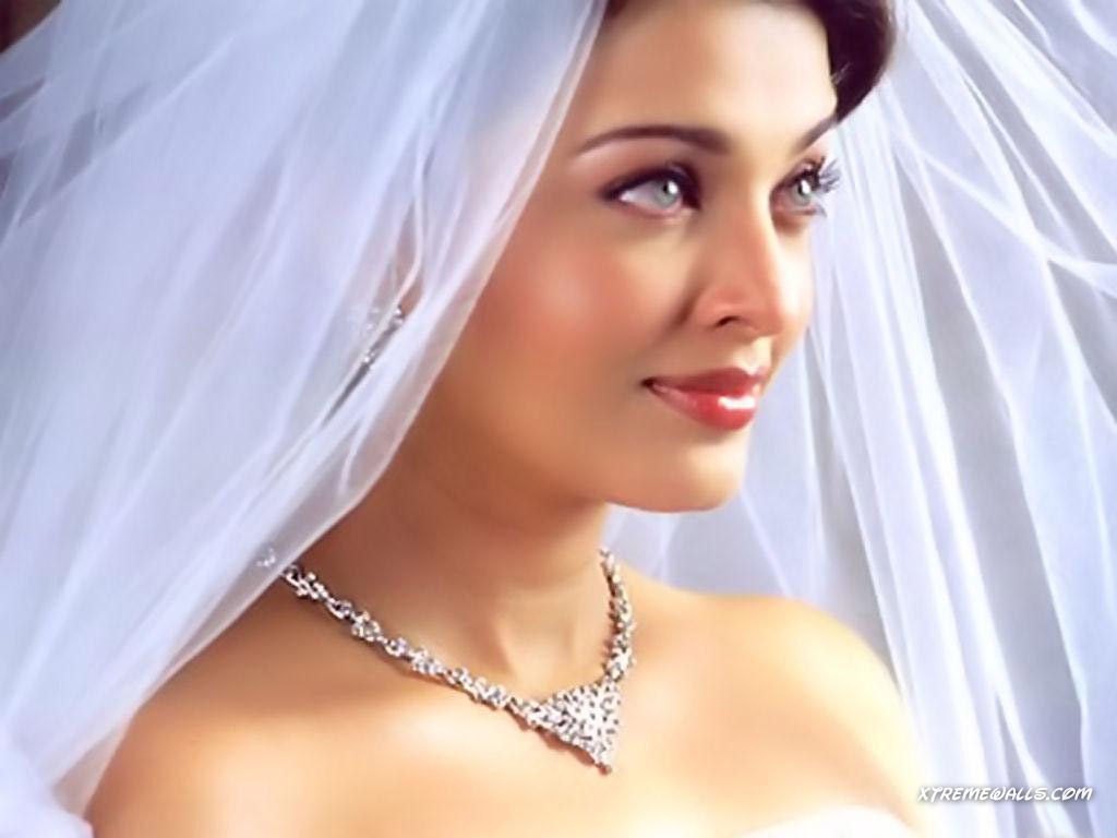 Aishwarya Rai leaked wallpapers