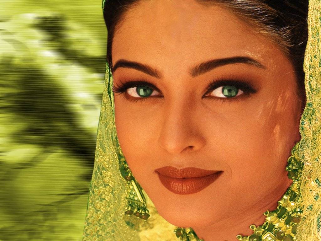 Aishwarya Rai leaked wallpapers