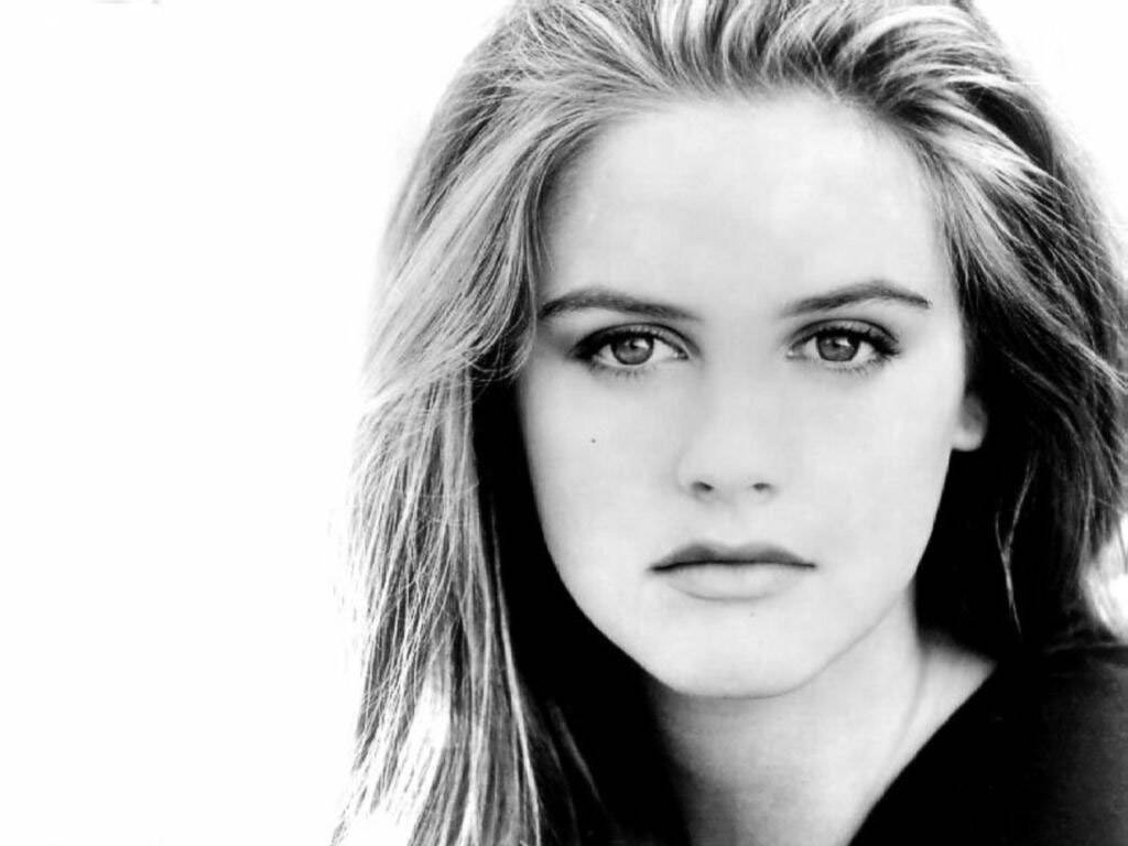 Alicia Silverstone leaked wallpapers