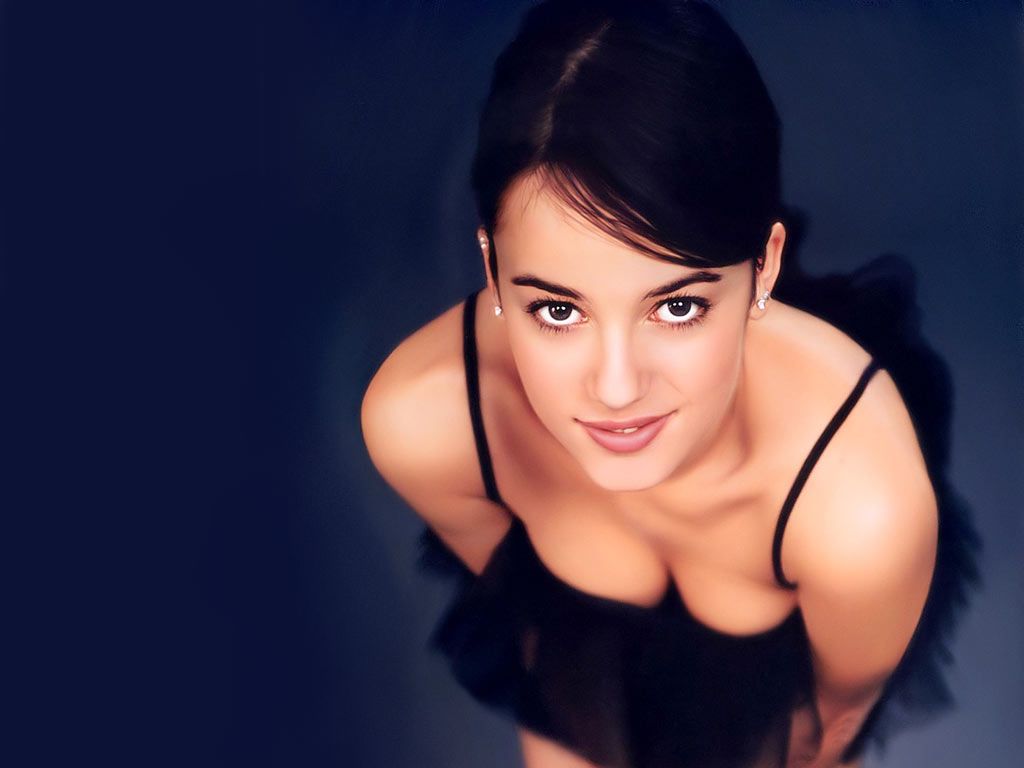 Alizee leaked wallpapers