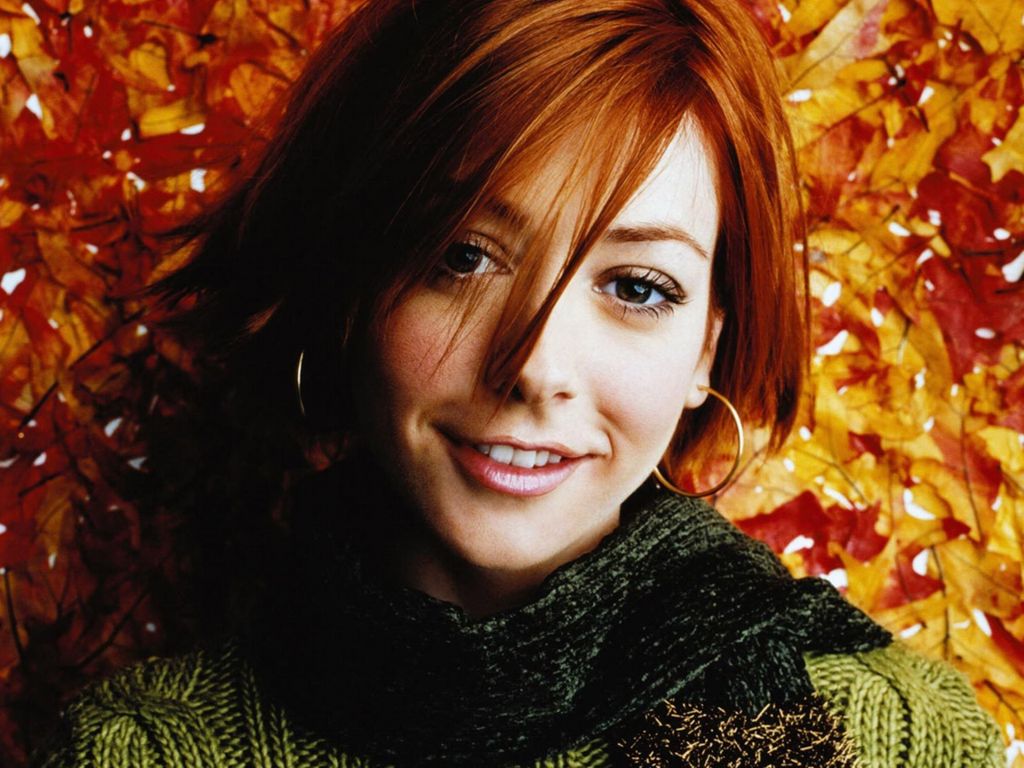 Alyson Hannigan leaked wallpapers