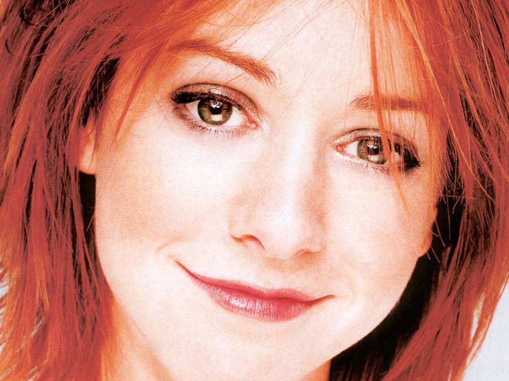 Alyson Hannigan leaked wallpapers