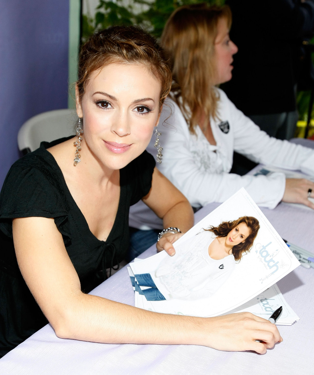 Alyssa Milano leaked wallpapers