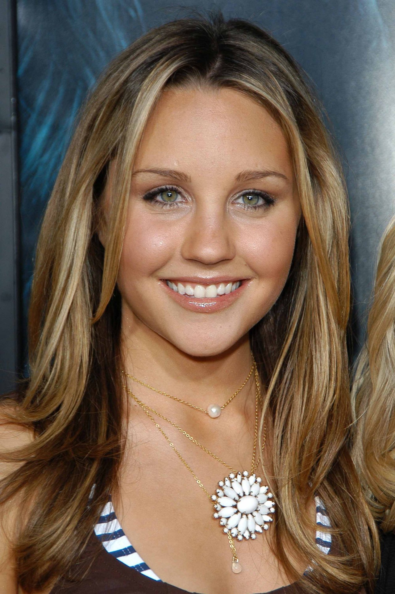 Amanda Bynes leaked wallpapers