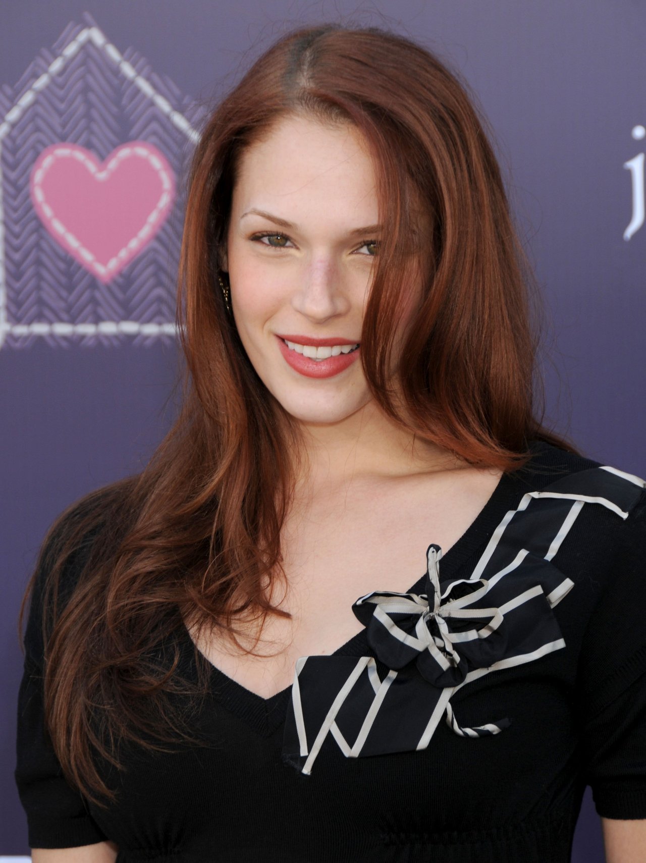 Amanda Righetti leaked wallpapers