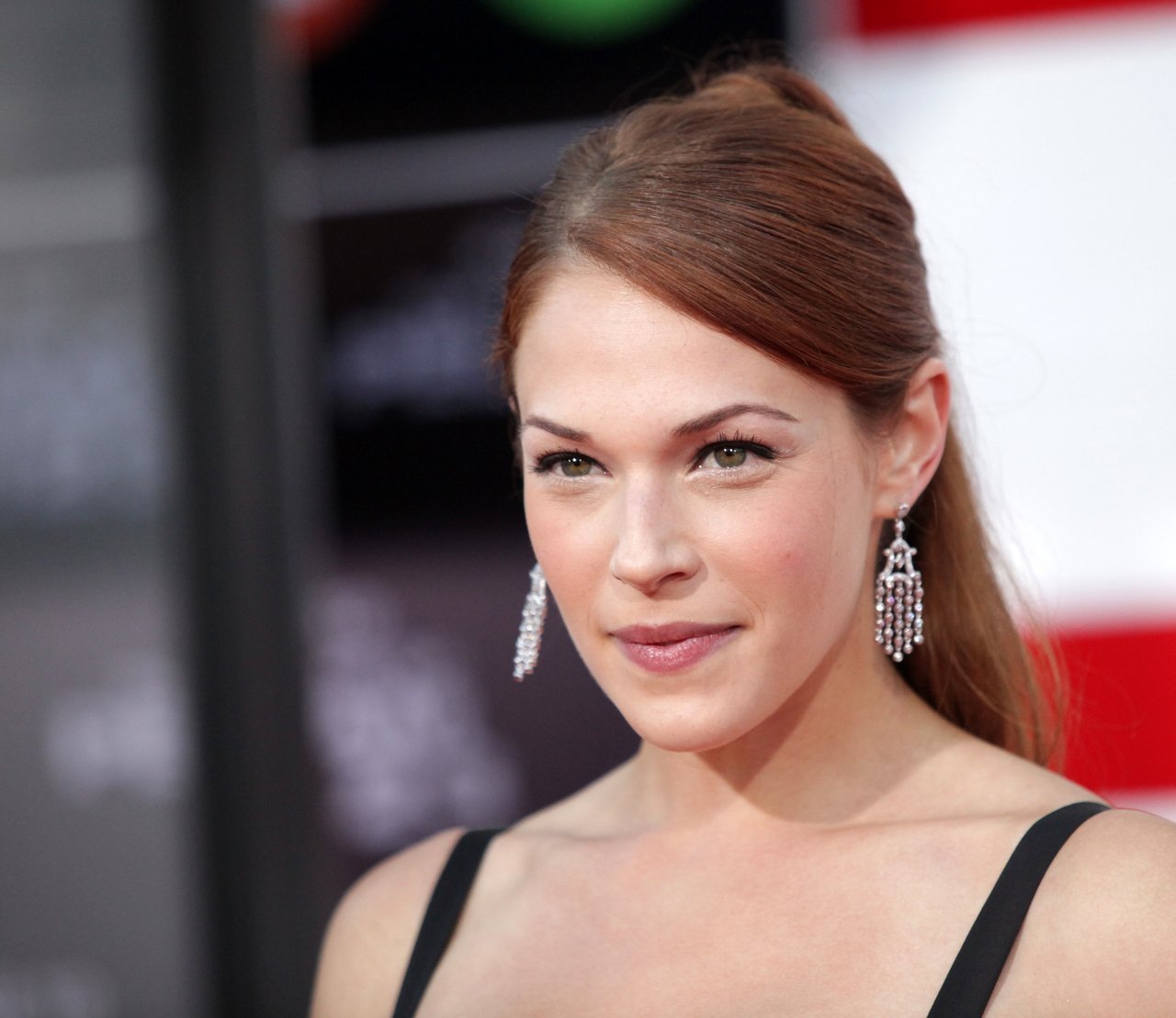 Amanda Righetti leaked wallpapers