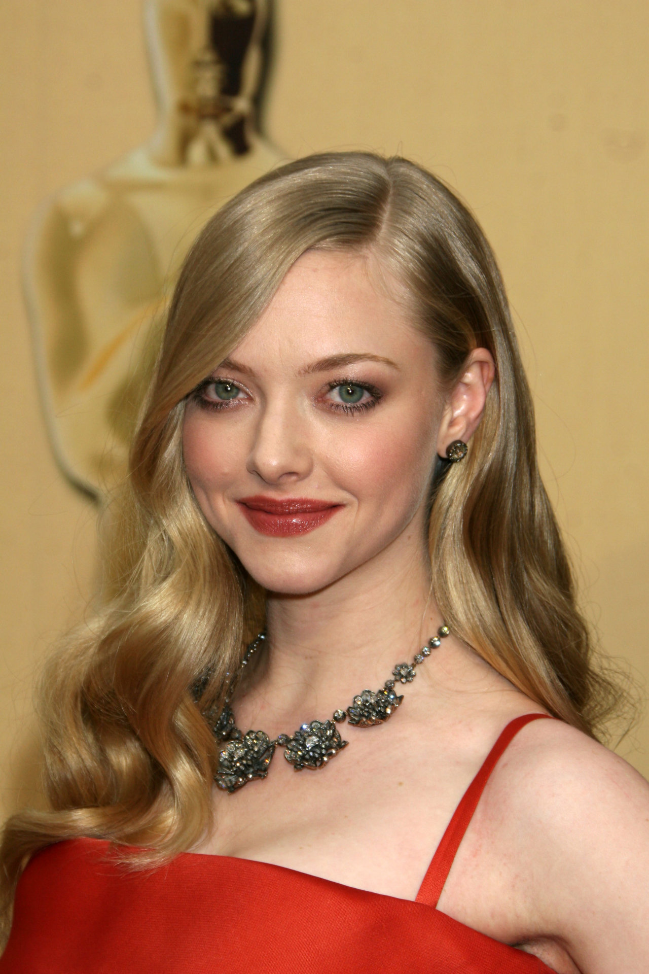 Amanda Seyfried leaked wallpapers