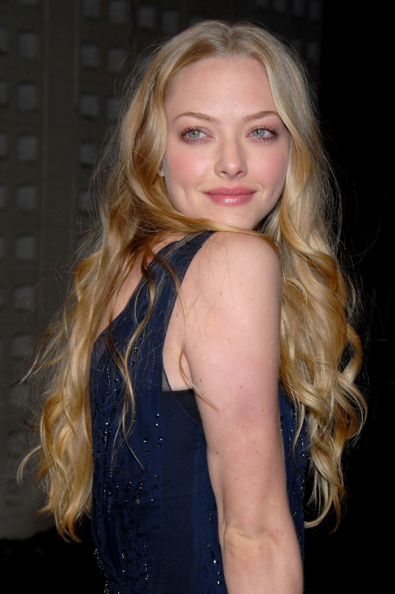 Amanda Seyfried leaked wallpapers