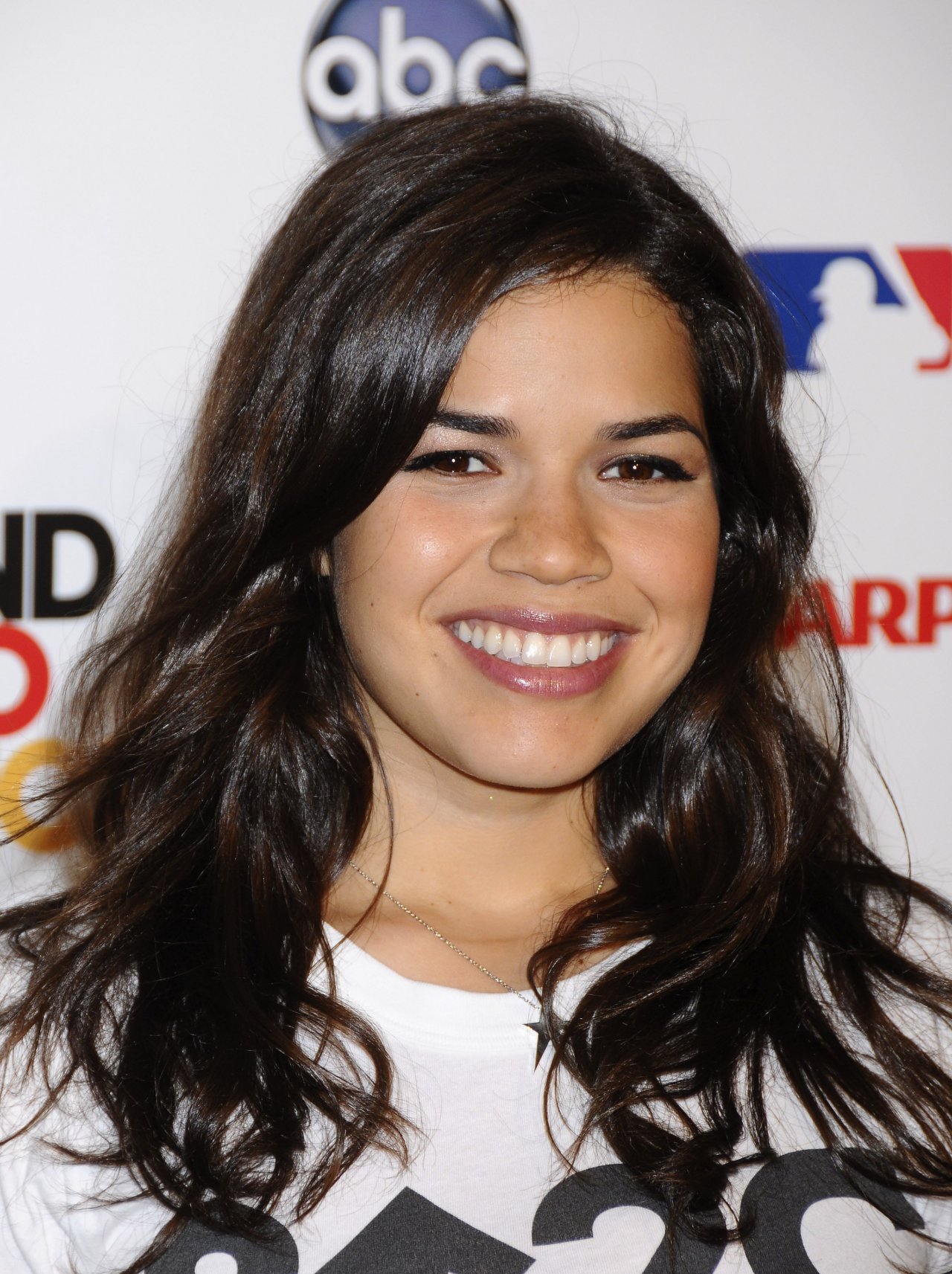 America Ferrera leaked wallpapers