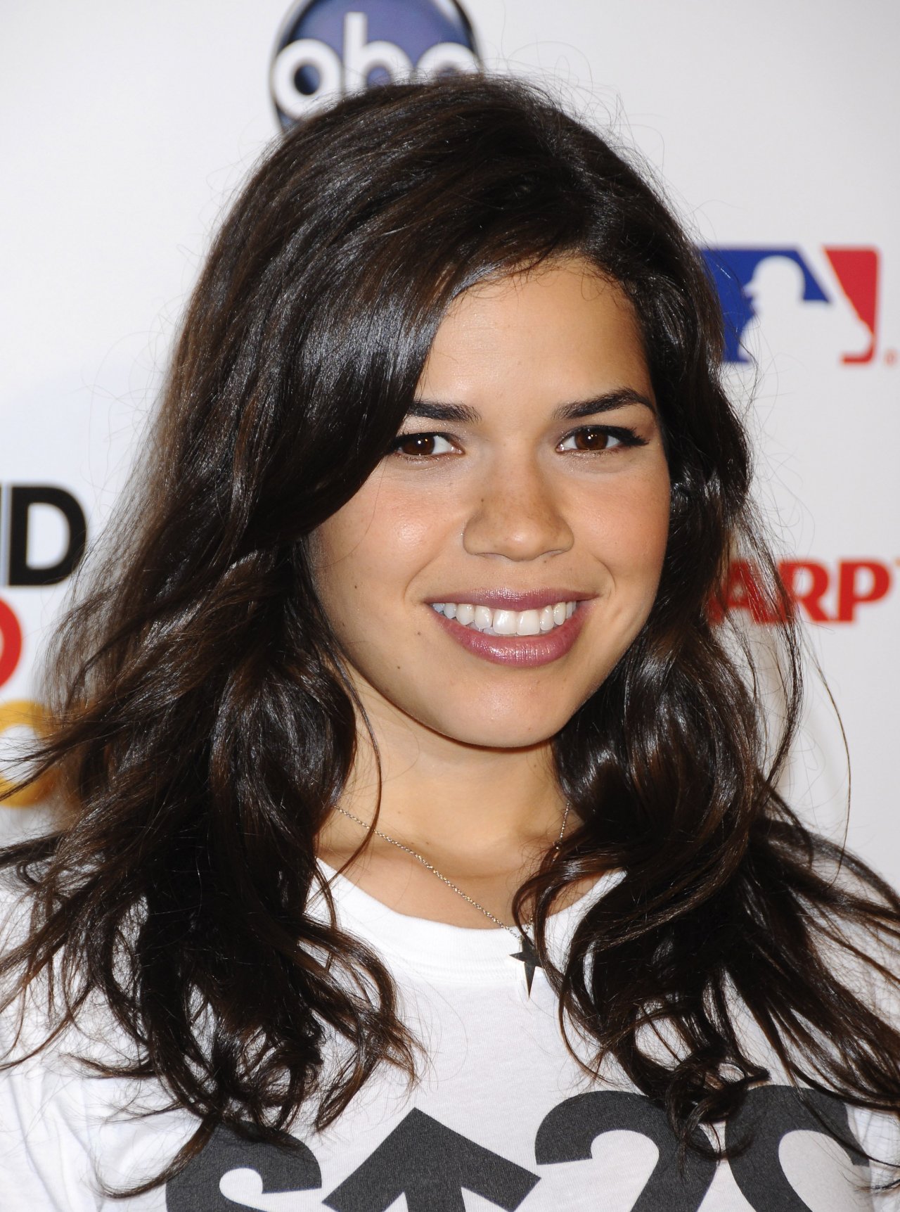 America Ferrera leaked wallpapers