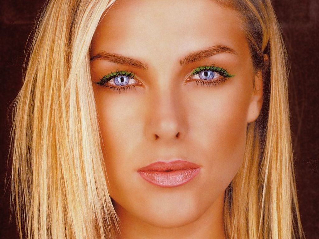 Ana Hickmann leaked wallpapers