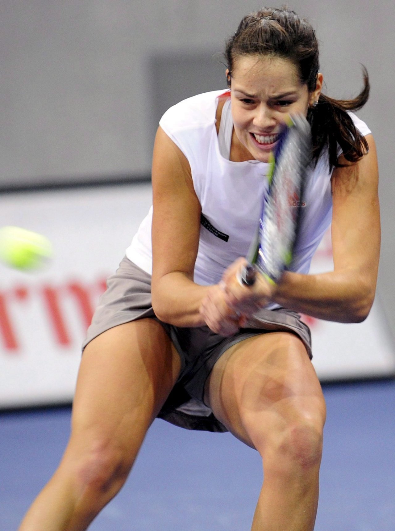 Ana Ivanovic leaked wallpapers