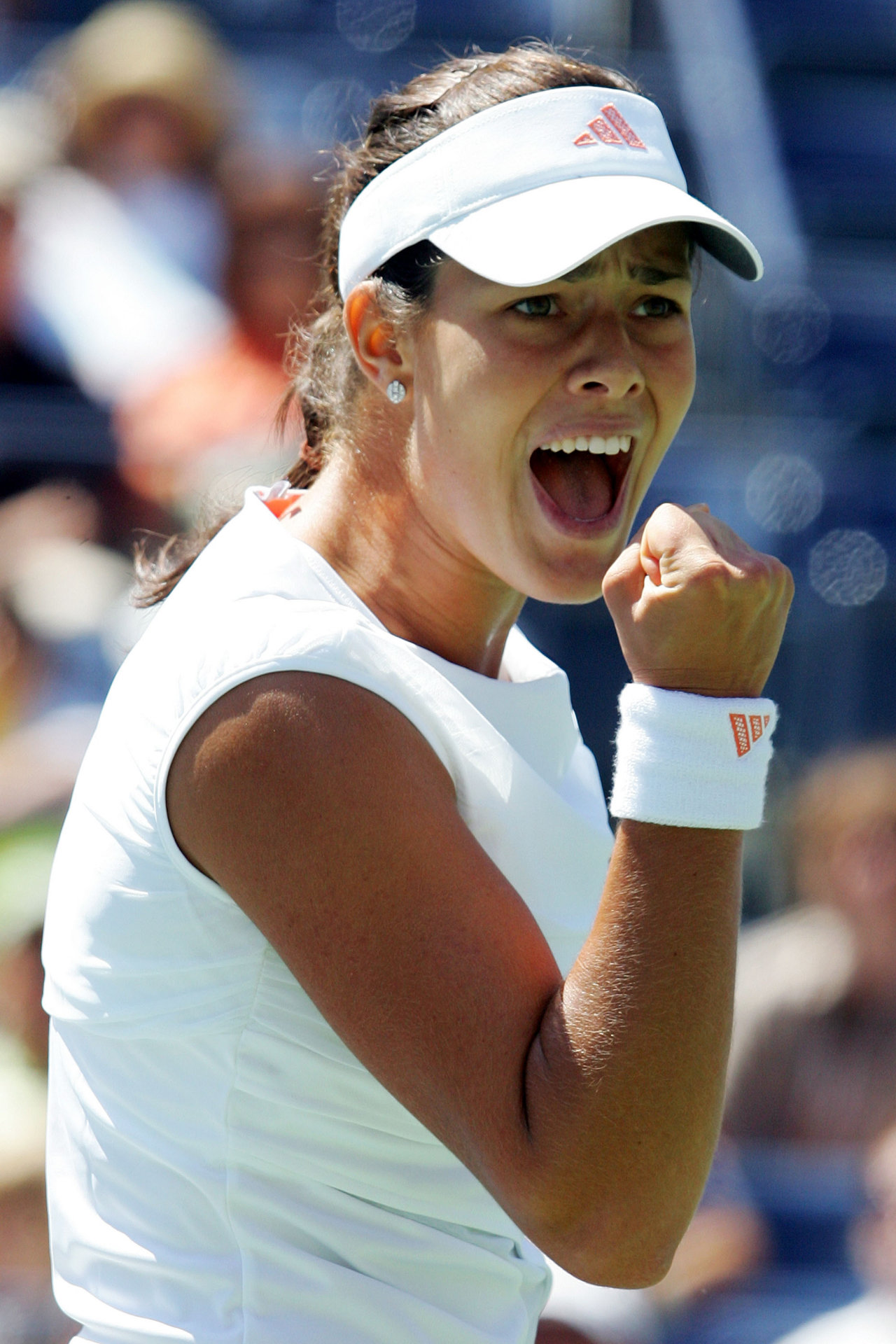 Ana Ivanovic leaked wallpapers