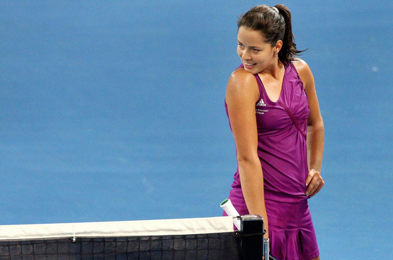 Ana Ivanovic leaked wallpapers