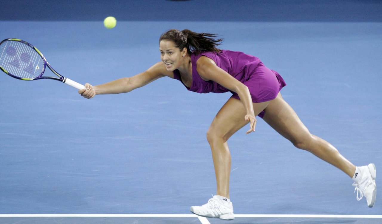 Ana Ivanovic leaked wallpapers