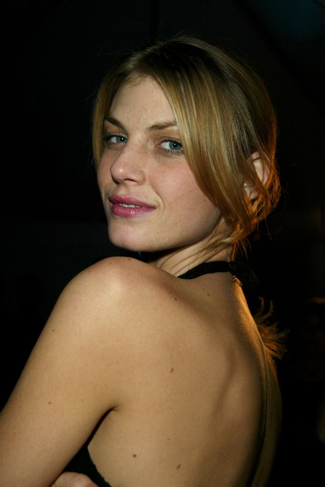 Angela Lindvall leaked wallpapers