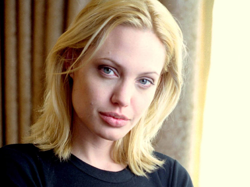 Angelina Jolie leaked wallpapers