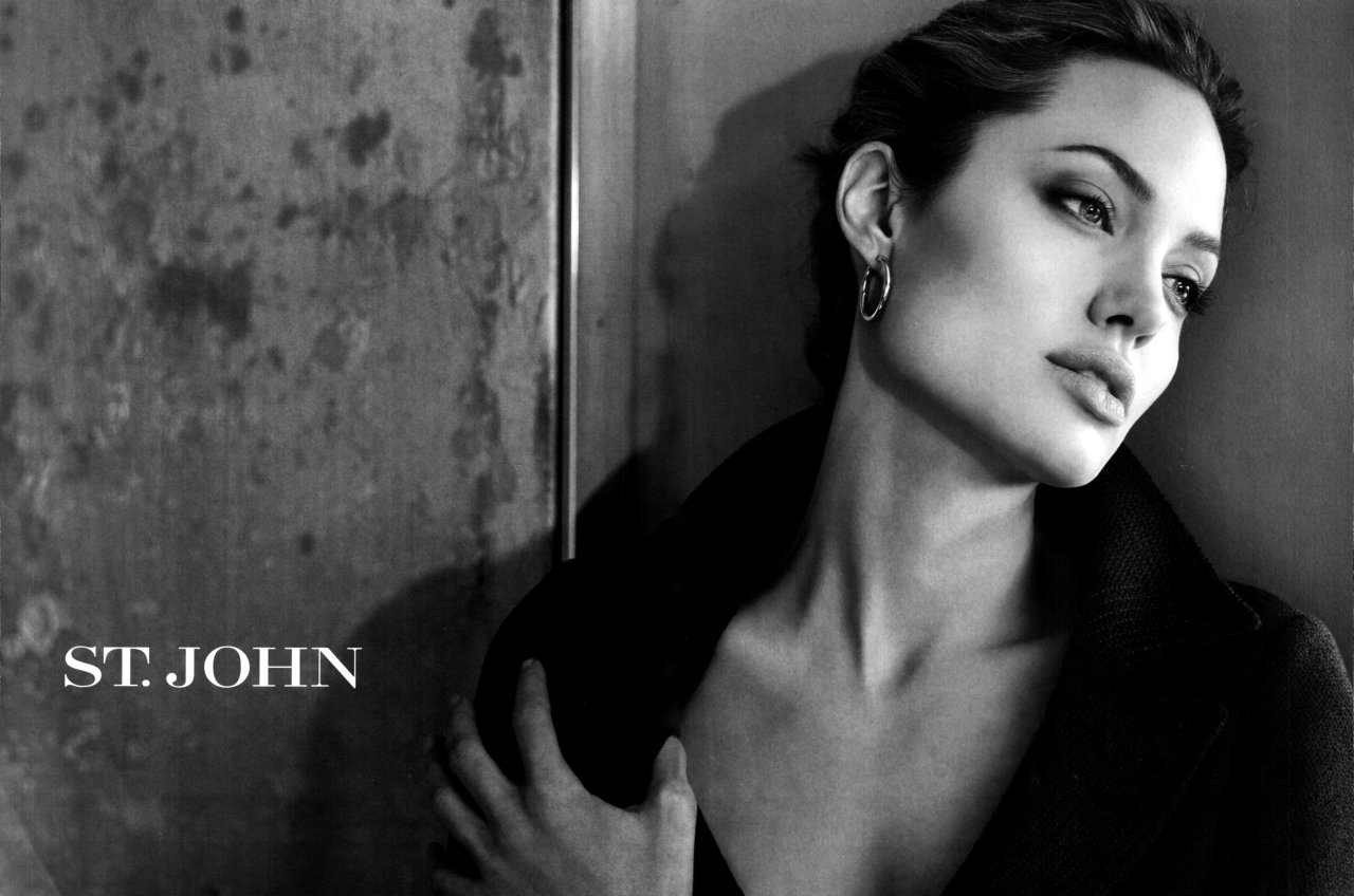 Angelina Jolie leaked wallpapers