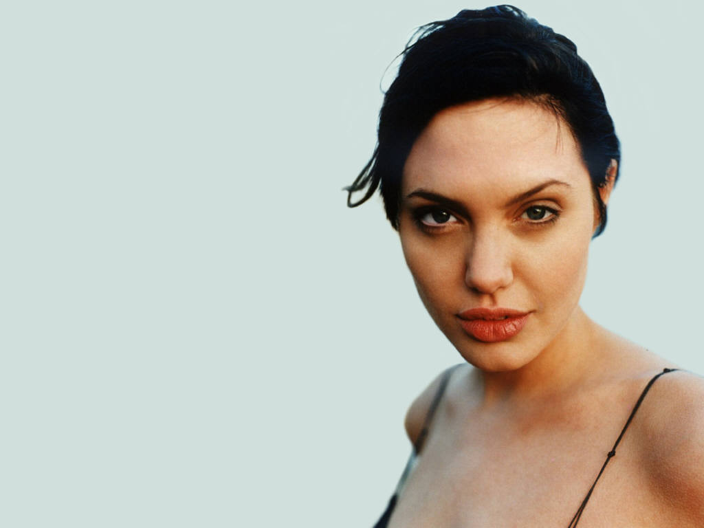 Angelina Jolie leaked wallpapers