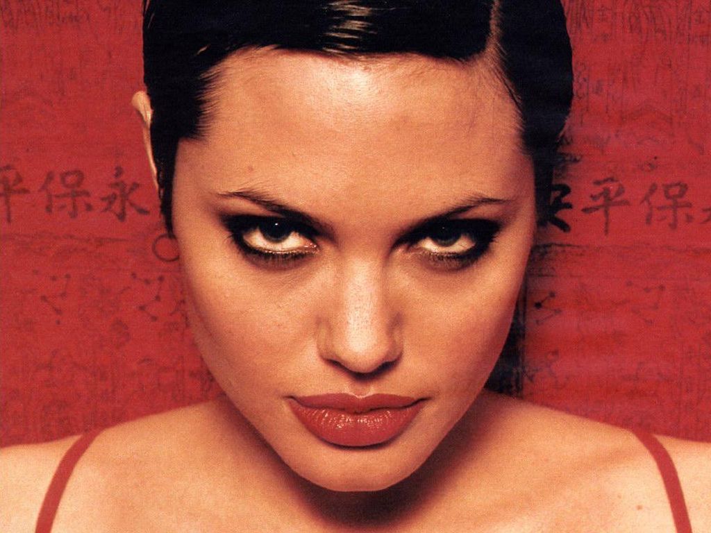 Angelina Jolie leaked wallpapers