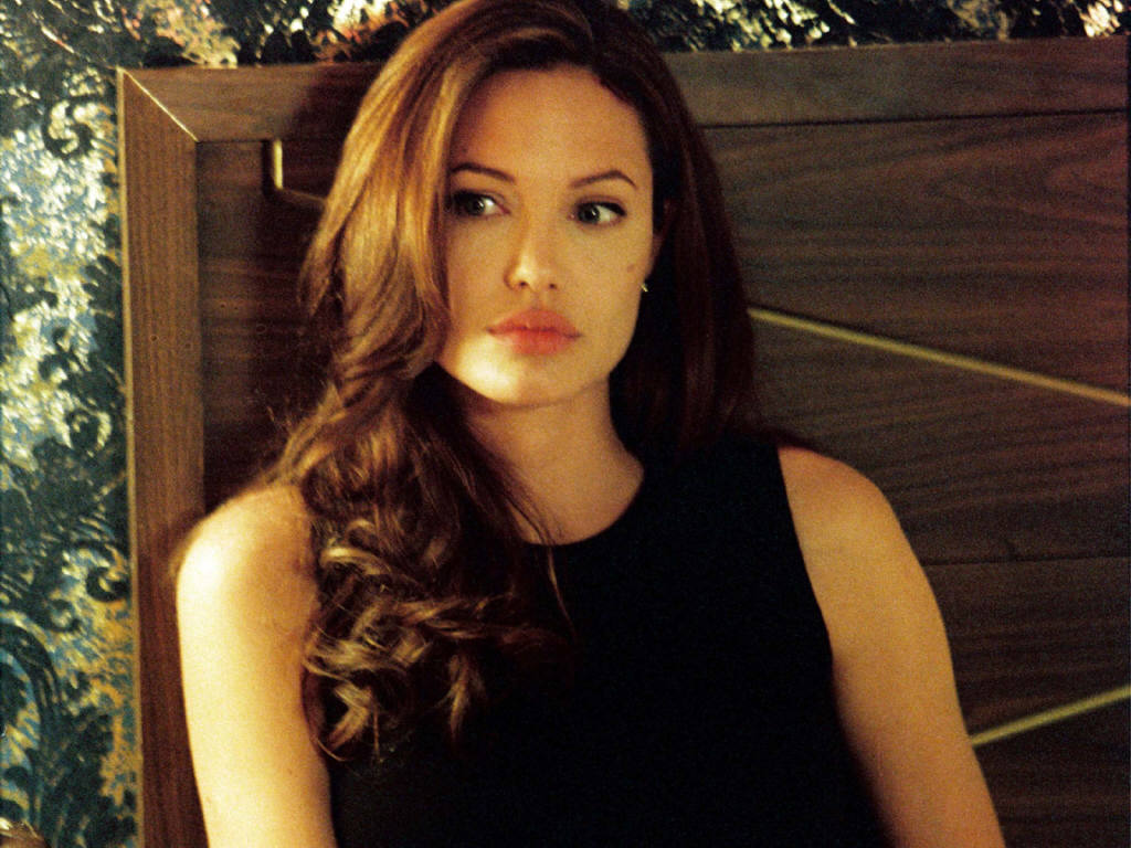 Angelina Jolie leaked wallpapers