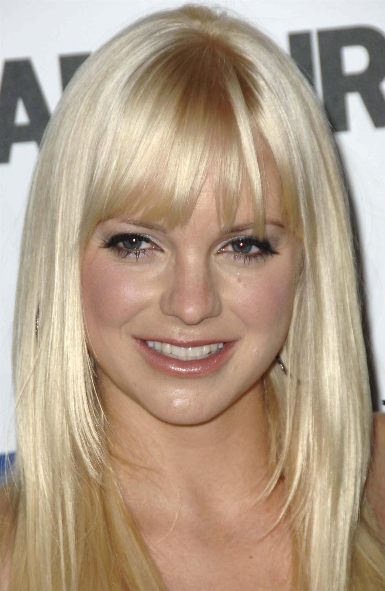 Anna Faris leaked wallpapers