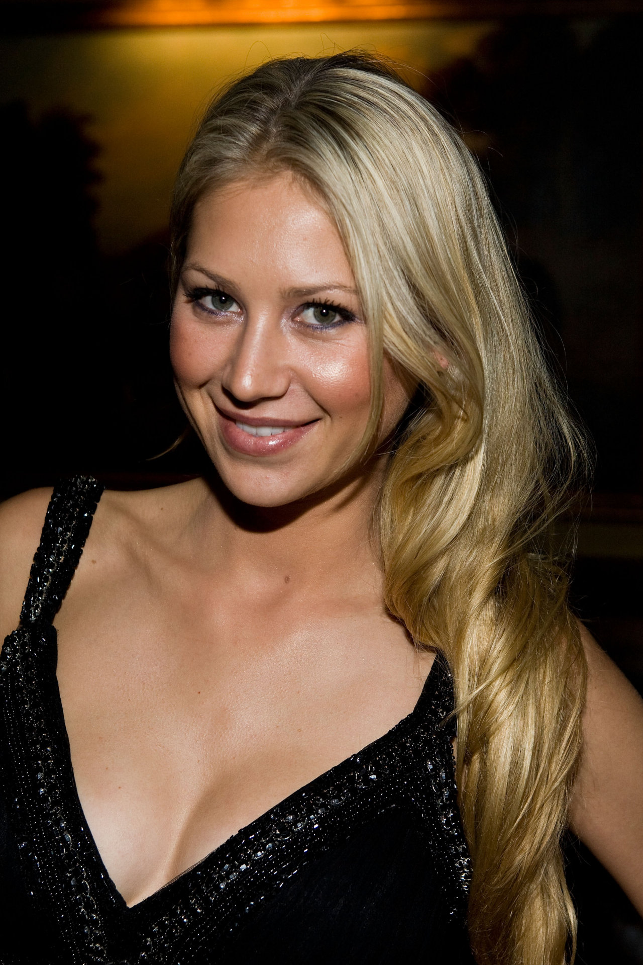 Anna Kournikova leaked wallpapers