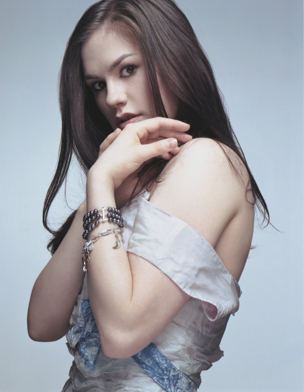 Anna Paquin leaked wallpapers