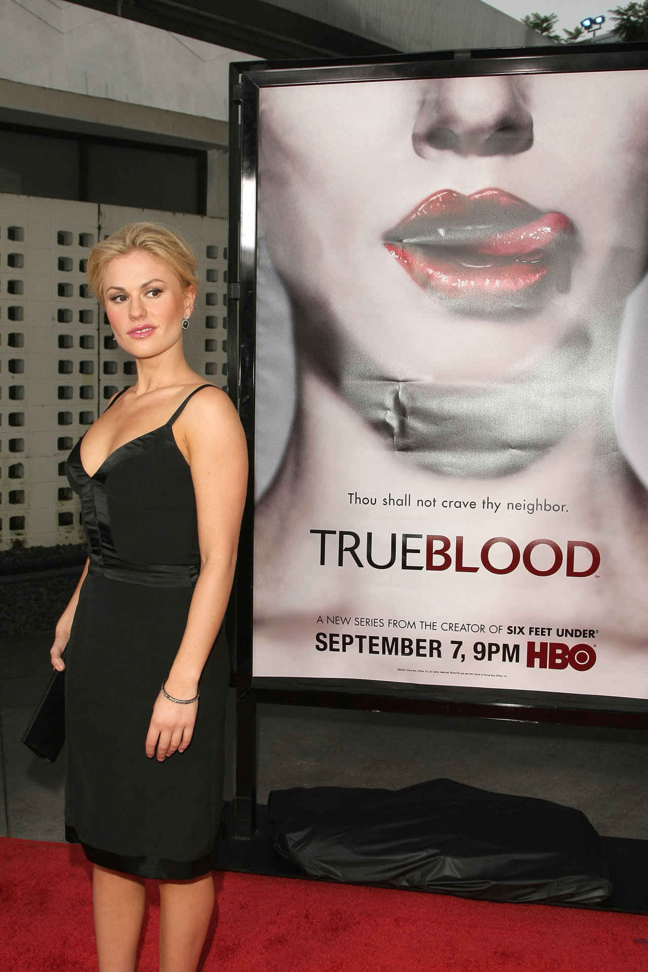 Anna Paquin leaked wallpapers