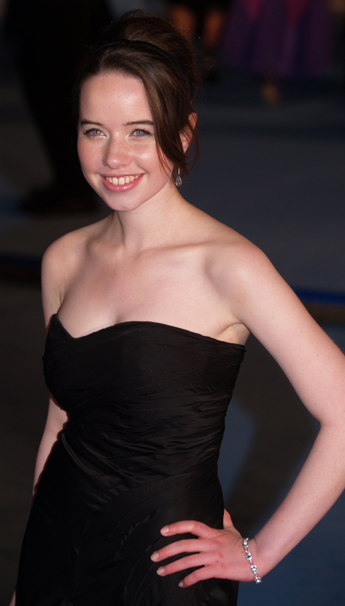 Anna Popplewell leaked wallpapers