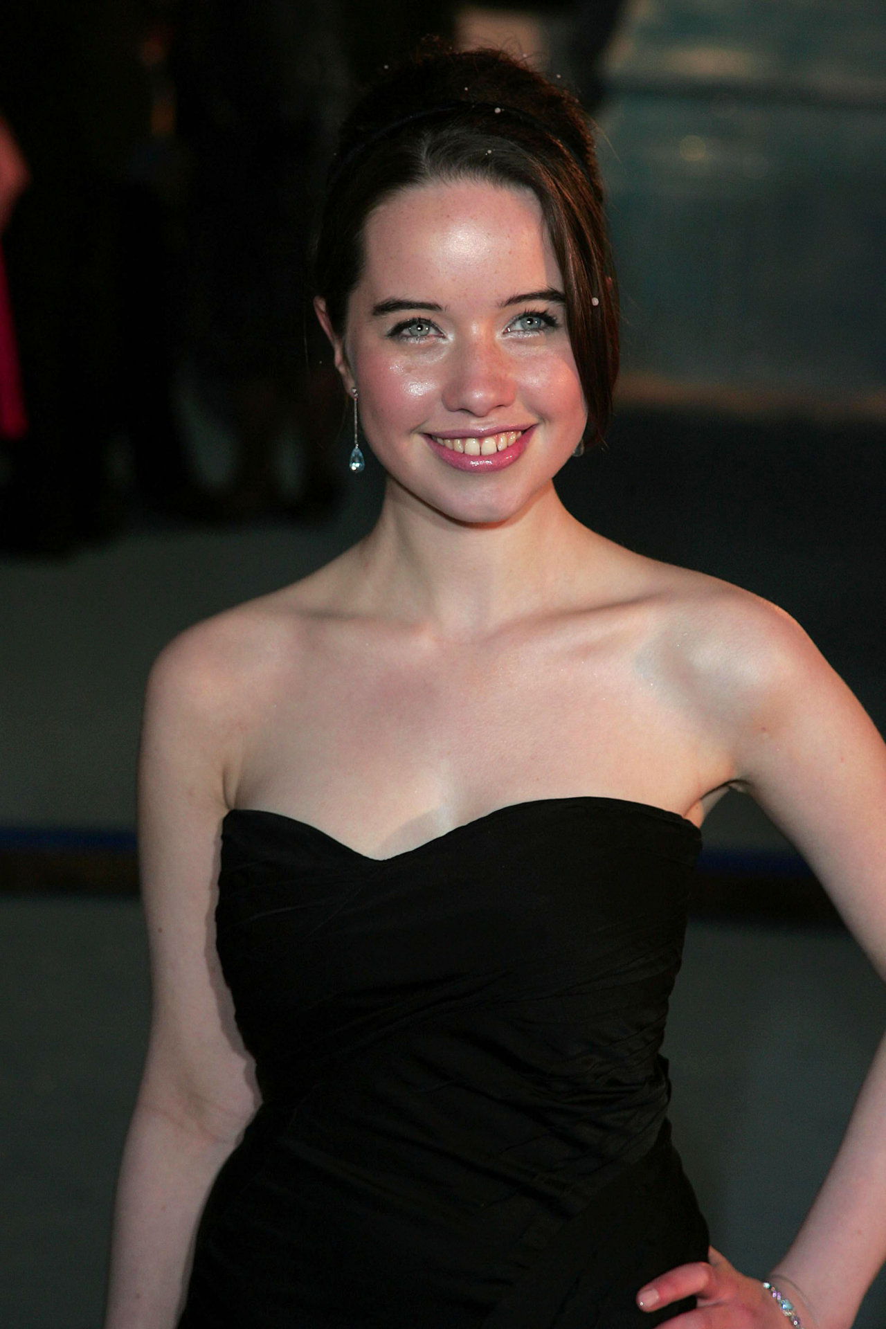 Anna Popplewell leaked wallpapers