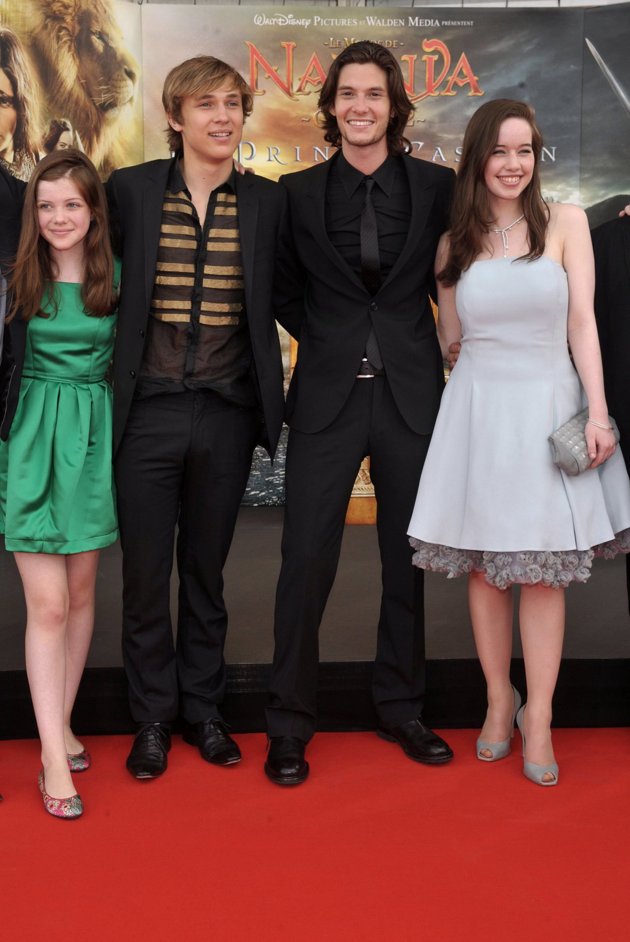 Anna Popplewell leaked wallpapers