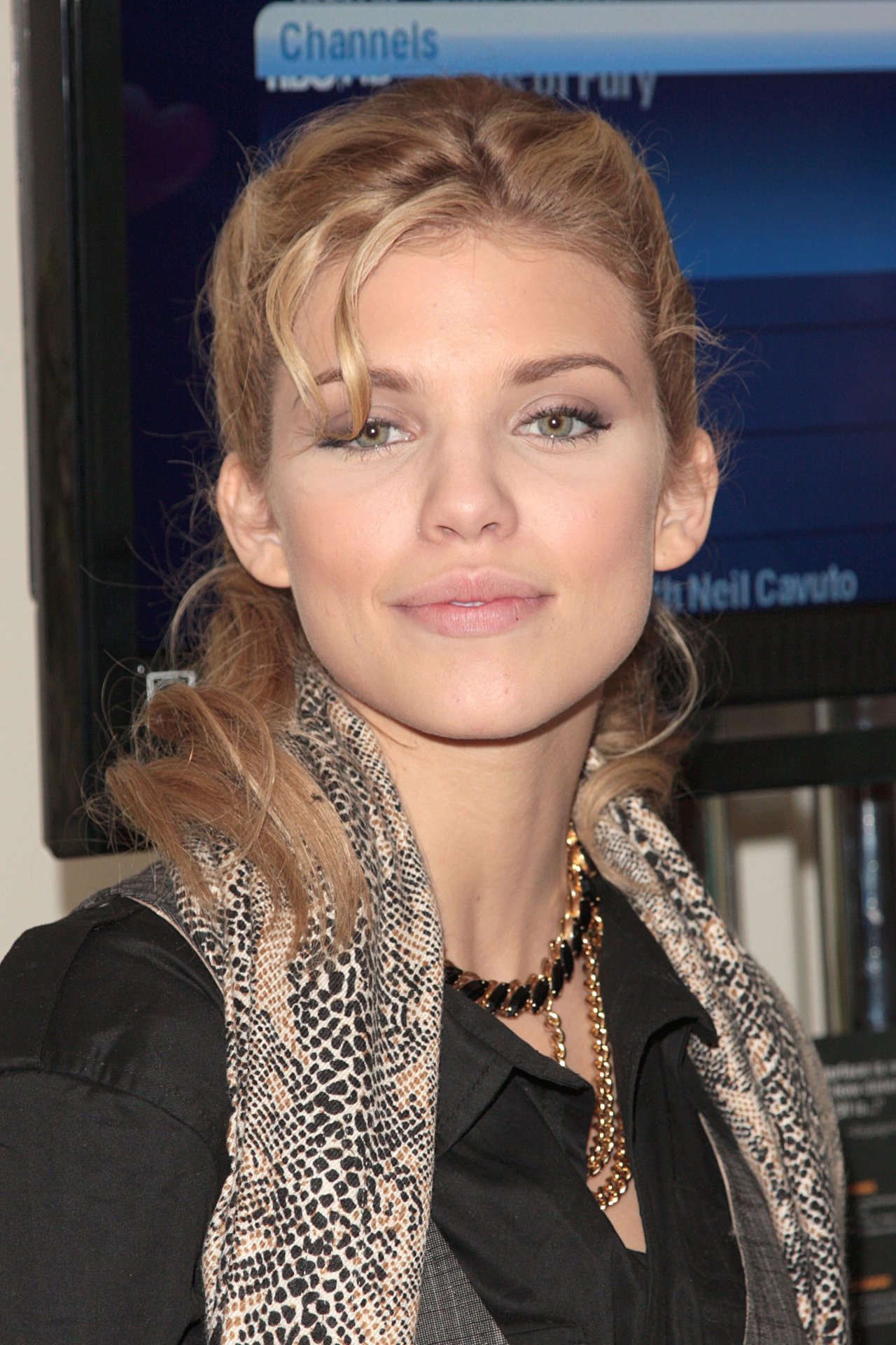 AnnaLynne McCord leaked wallpapers