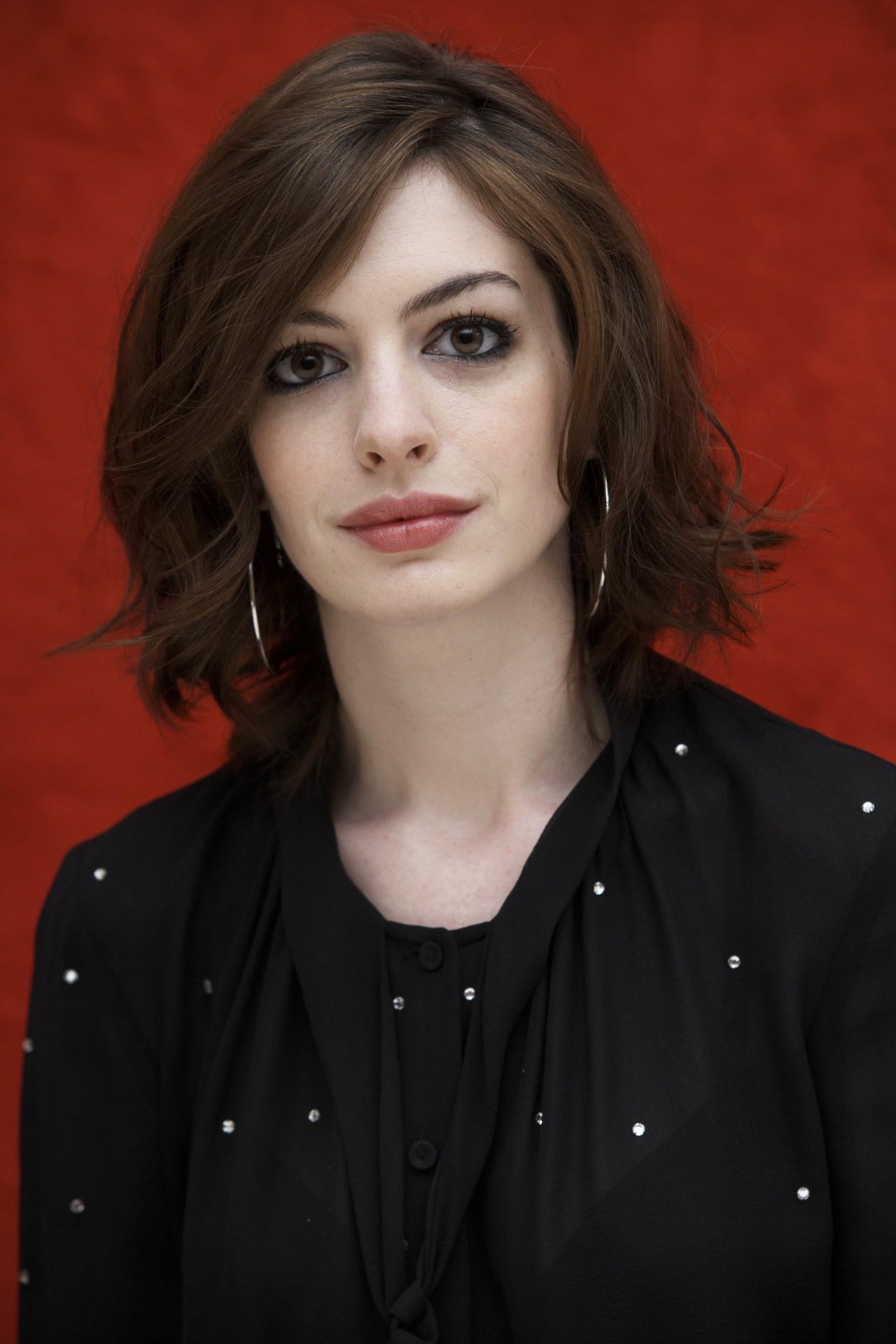 Anne Hathaway leaked wallpapers