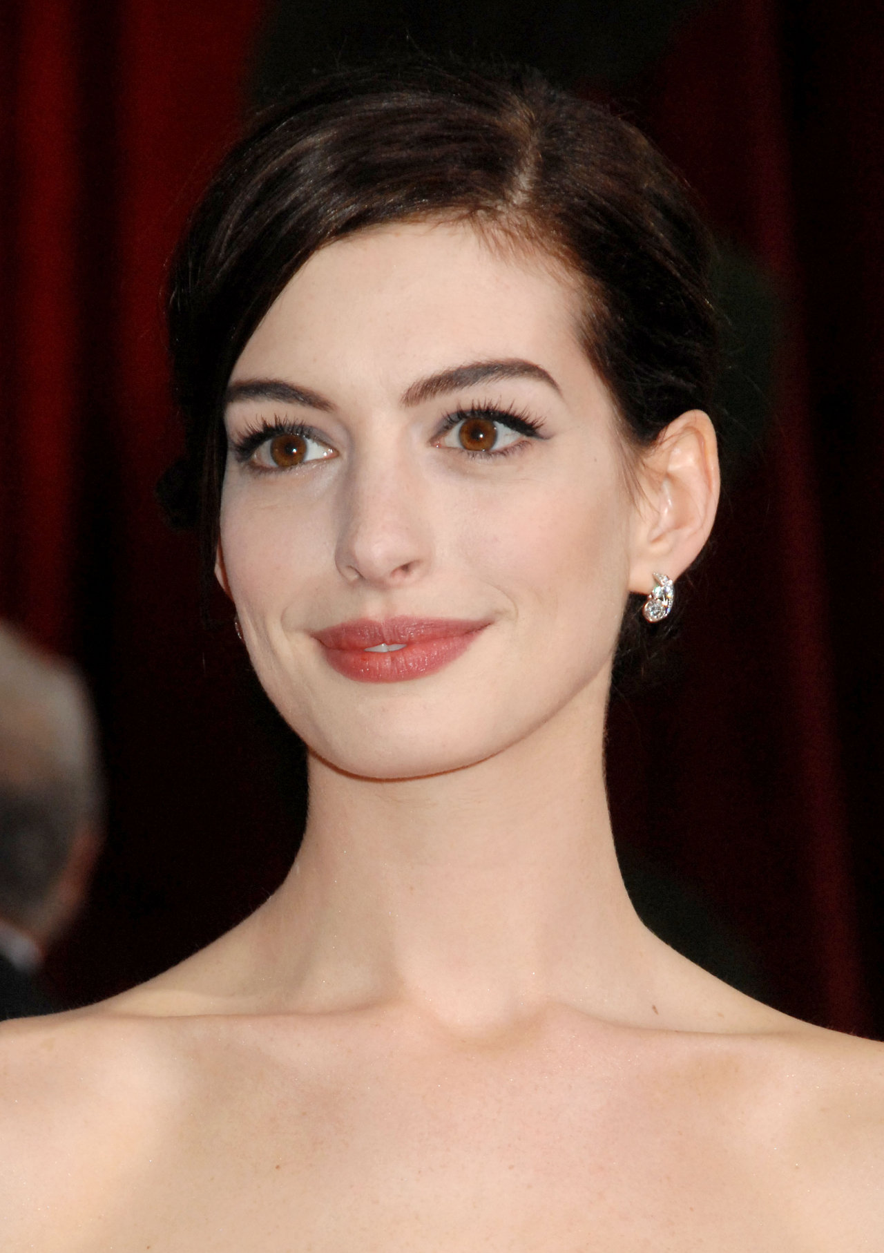 Anne Hathaway leaked wallpapers