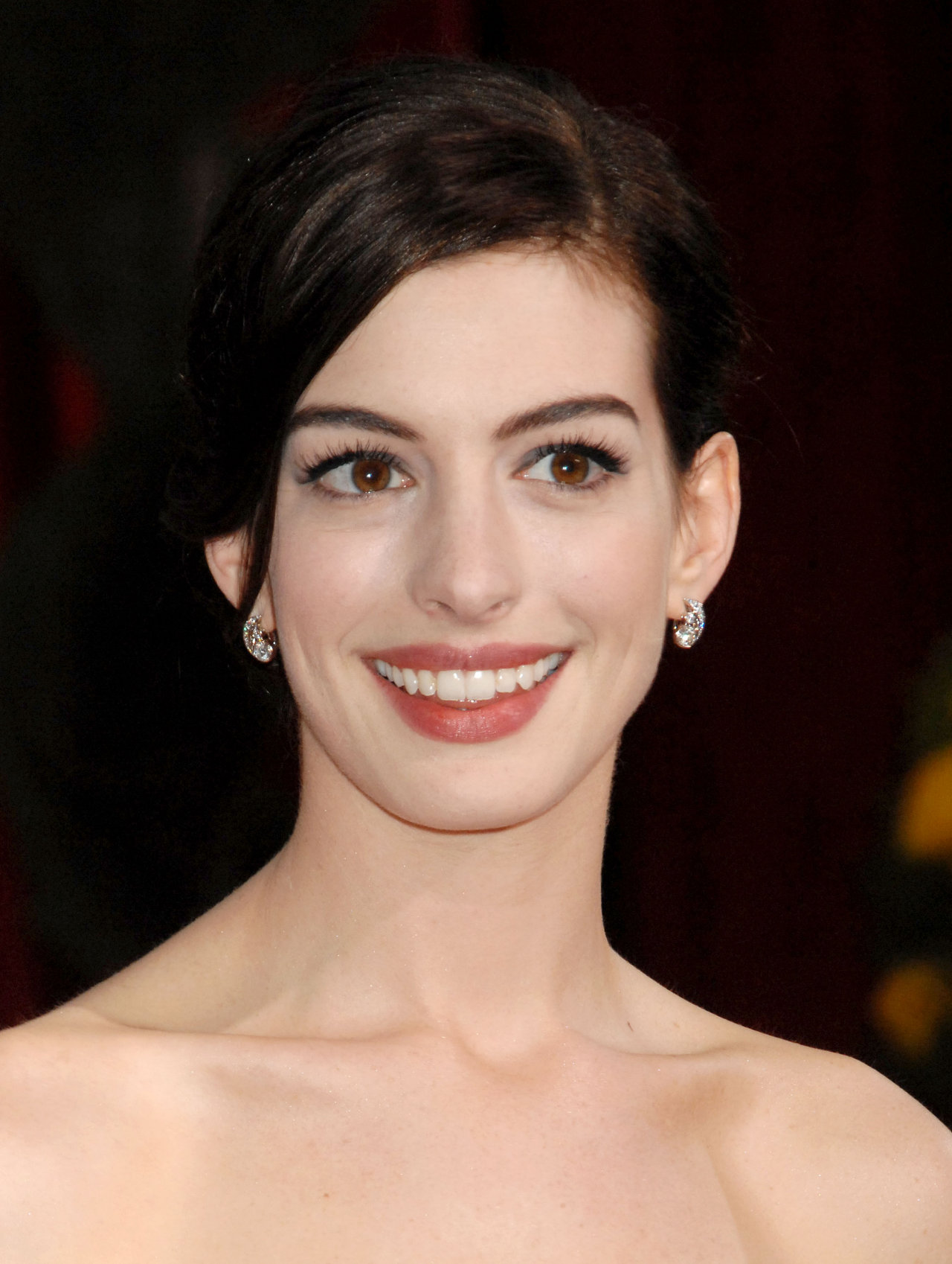 Anne Hathaway leaked wallpapers