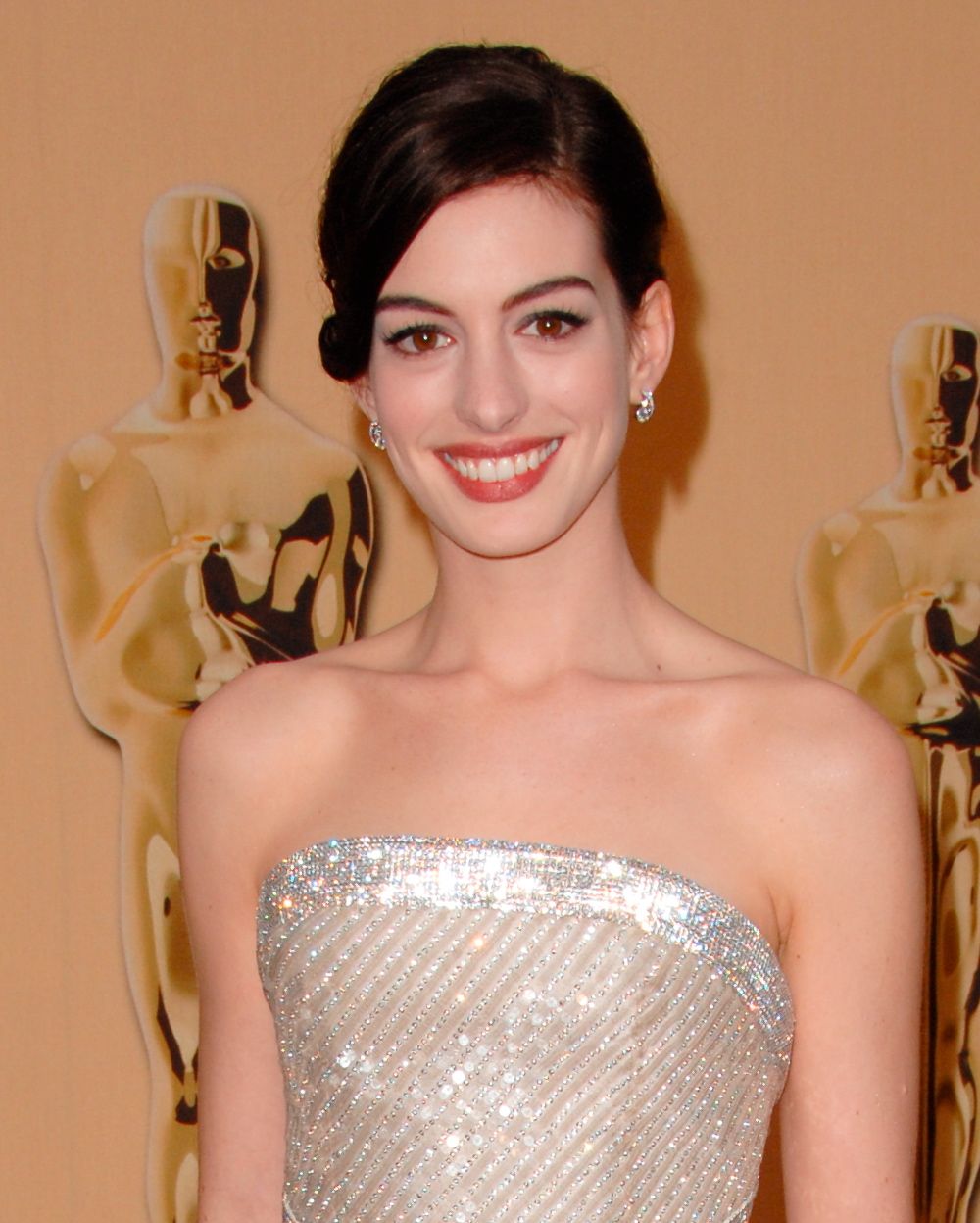 Anne Hathaway leaked wallpapers