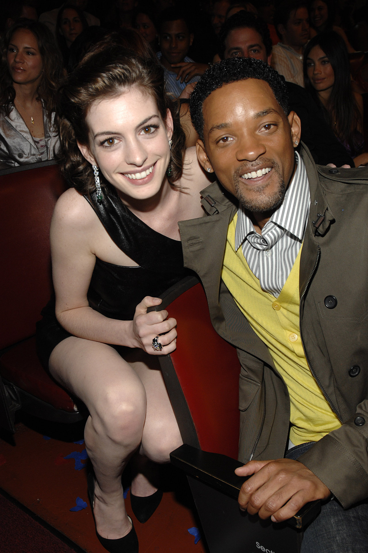 Anne Hathaway leaked wallpapers