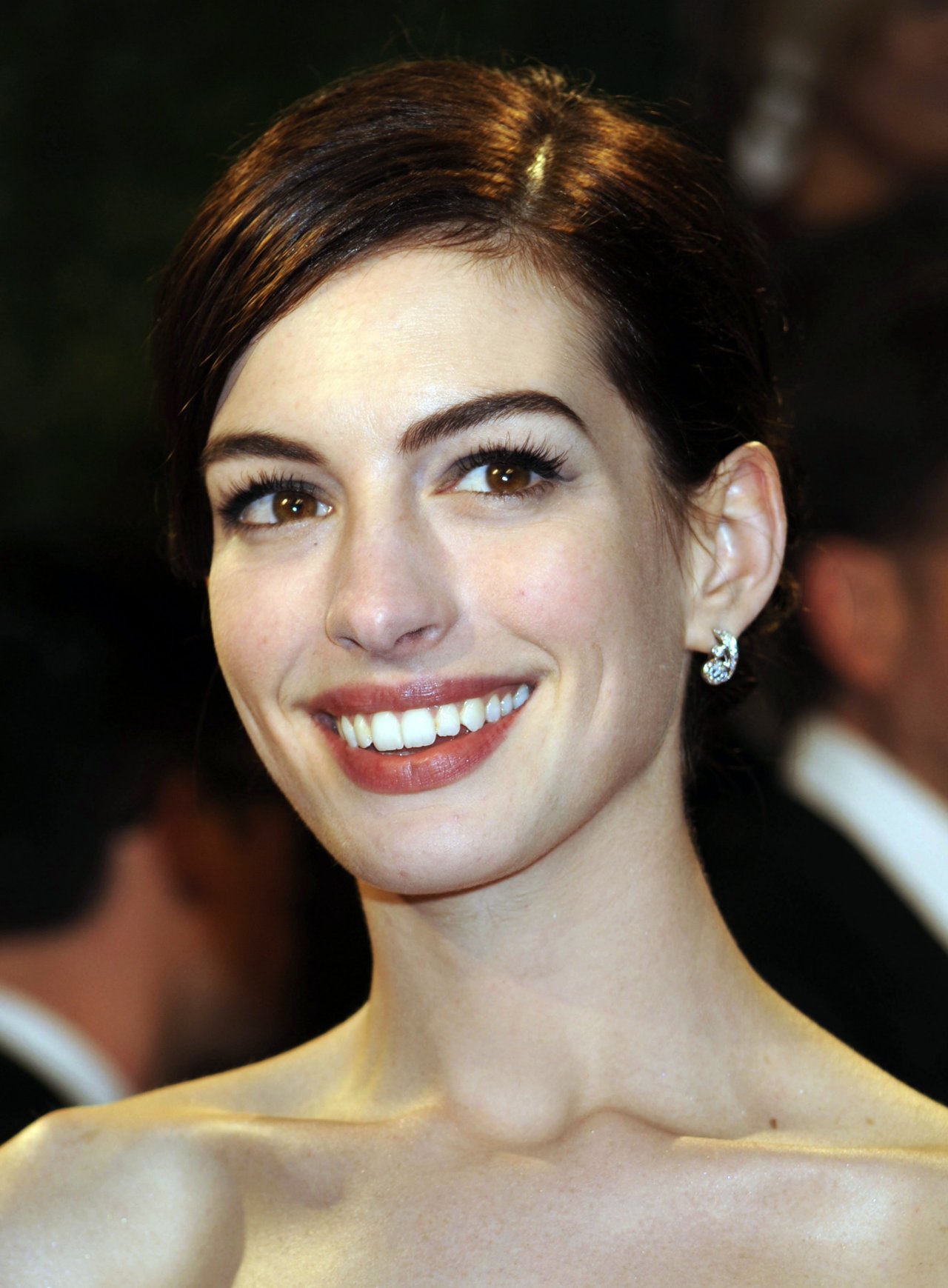 Anne Hathaway leaked wallpapers