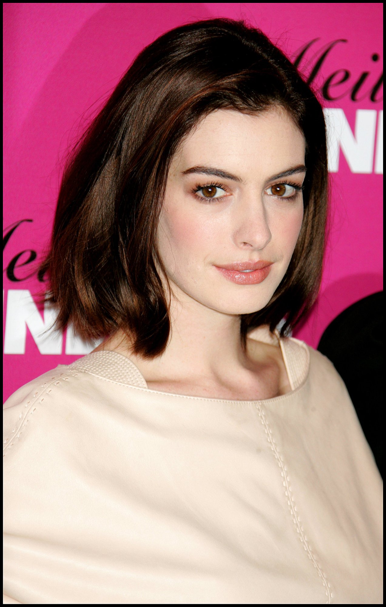 Anne Hathaway leaked wallpapers