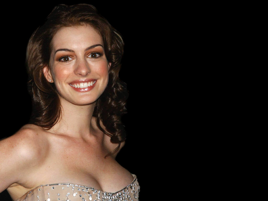 Anne Hathaway leaked wallpapers