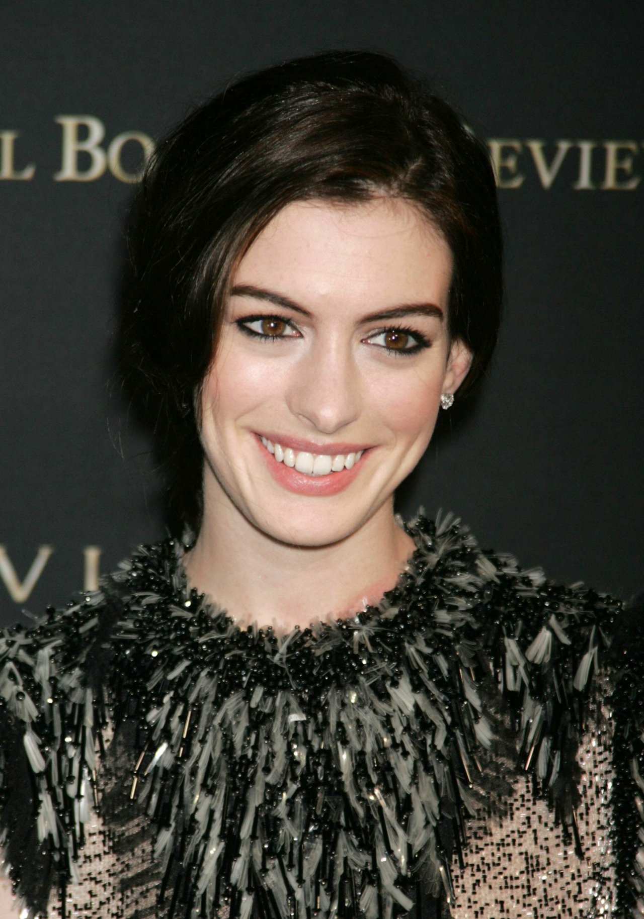 Anne Hathaway leaked wallpapers