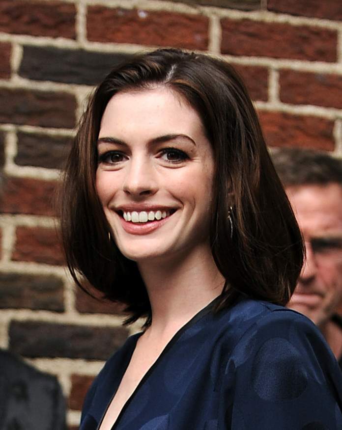 Anne Hathaway leaked wallpapers