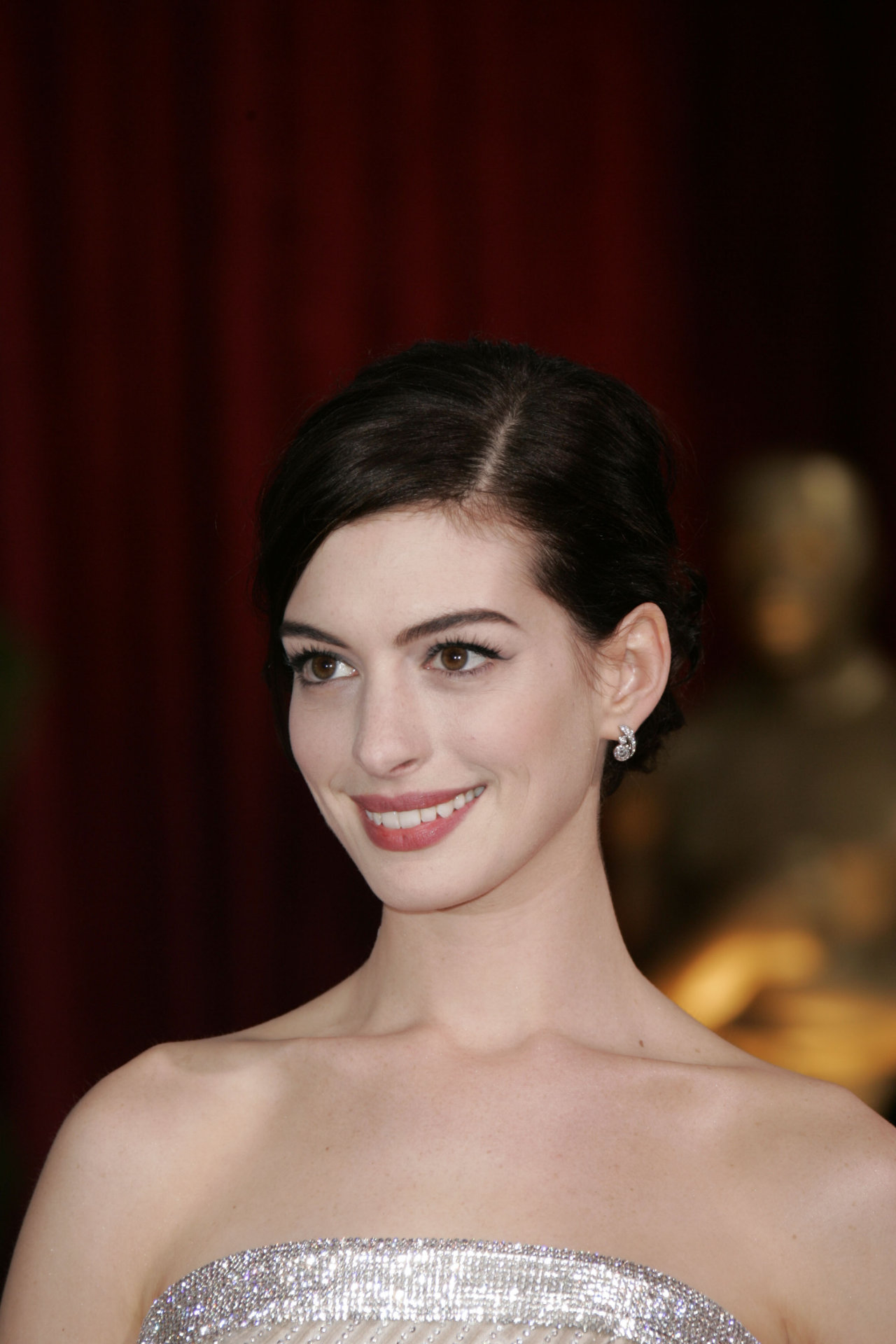 Anne Hathaway leaked wallpapers