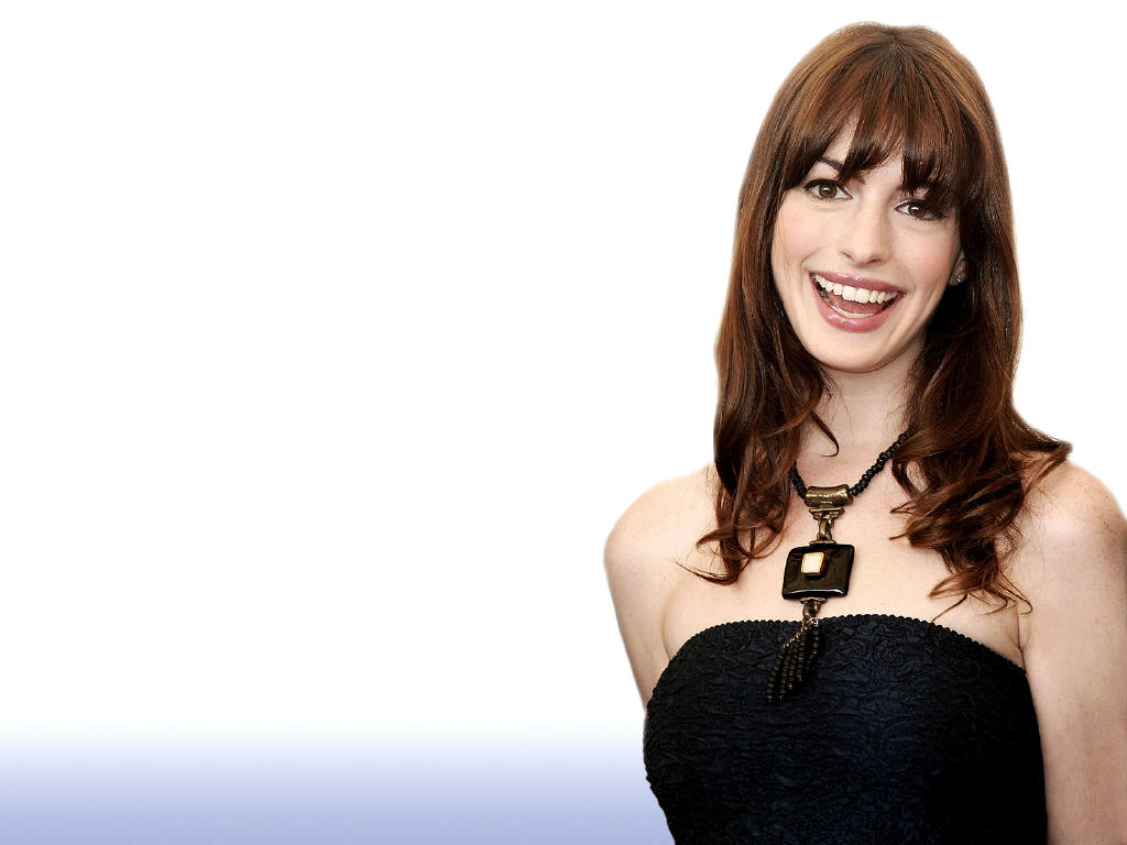 Anne Hathaway leaked wallpapers