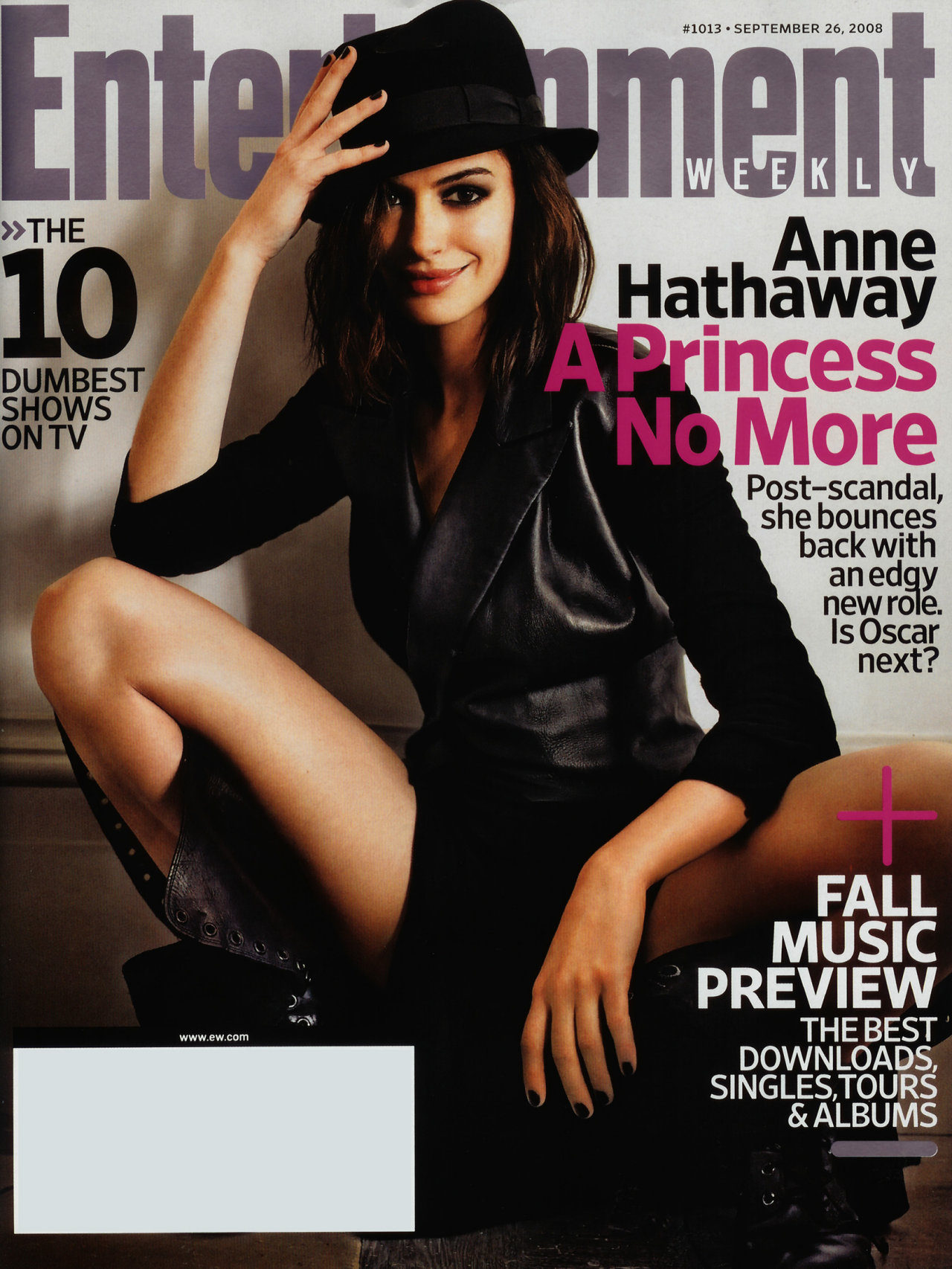 Anne Hathaway leaked wallpapers