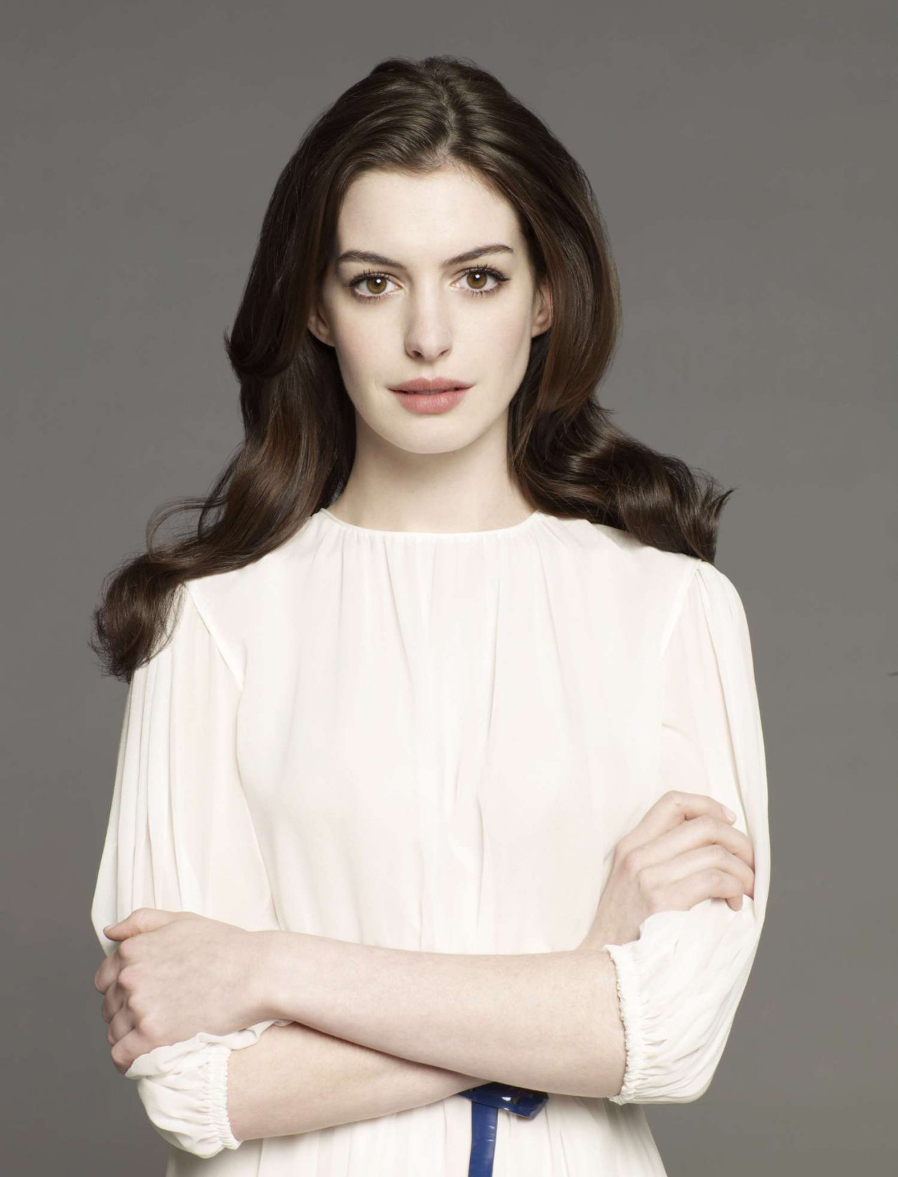 Anne Hathaway leaked wallpapers